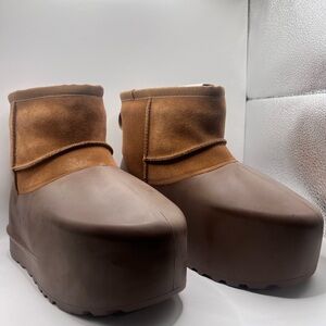 UGG Chestnut Mini Winter Boots